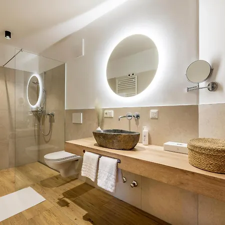 Hubertus Hotel 3*