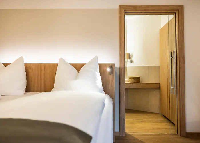 Hubertus Hotell 3*